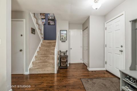 147 Shadowbend Dr, Wheeling, IL 60090 photo 10