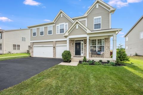 723 Christopher St, Plano, IL 60545 photo 3