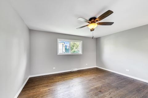 689 S Poplar Ave, Elmhurst, IL 60126 photo 26