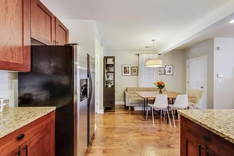 21 E 26th St #2, Chicago, IL 60616 photo 8