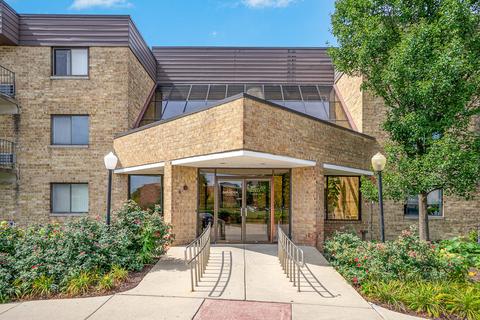 5550 Astor Ln #208, Rolling Meadows, IL 60008 photo 1