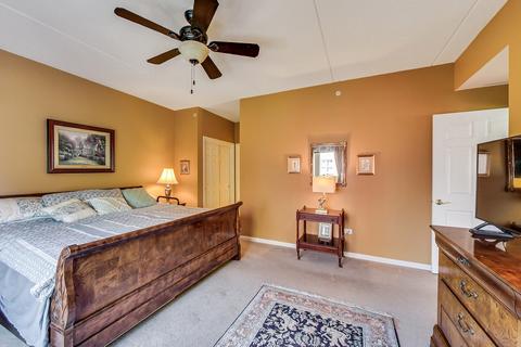 1277 E Thacker St #302, Des Plaines, IL 60016 photo 10