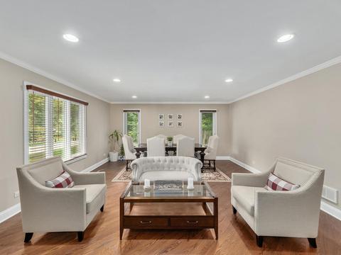 737 Spring St, Roselle, IL 60172 photo 3