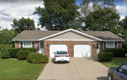 531 Eichler Dr, West Dundee, IL 60118 photo 1