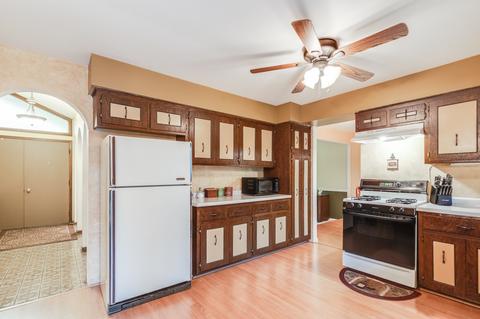 532 Willow Ln, Beecher, IL 60401 photo 6