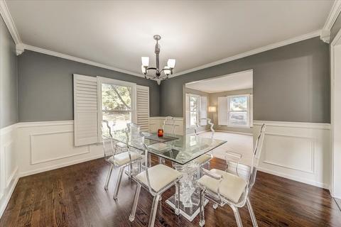 1516 Apache Dr, Naperville, IL 60563 photo 9
