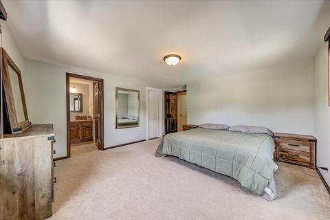 1516 Apache Dr, Naperville, IL 60563 photo 28