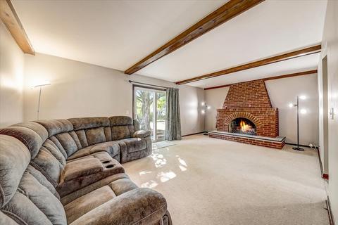 1516 Apache Dr, Naperville, IL 60563 photo 6