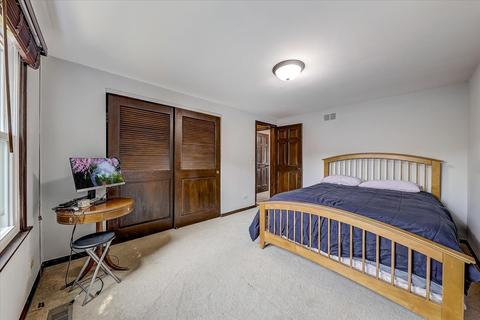 1516 Apache Dr, Naperville, IL 60563 photo 22