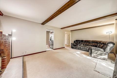 1516 Apache Dr, Naperville, IL 60563 photo 8