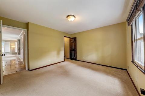 1516 Apache Dr, Naperville, IL 60563 photo 18
