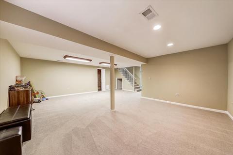 1516 Apache Dr, Naperville, IL 60563 photo 32