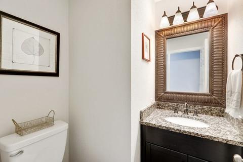 1924 Golfview Dr, Bartlett, IL 60103 photo 3