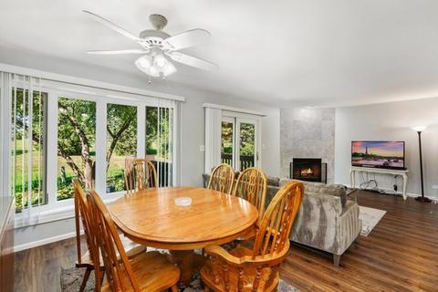 1924 Golfview Dr, Bartlett, IL 60103 photo 7