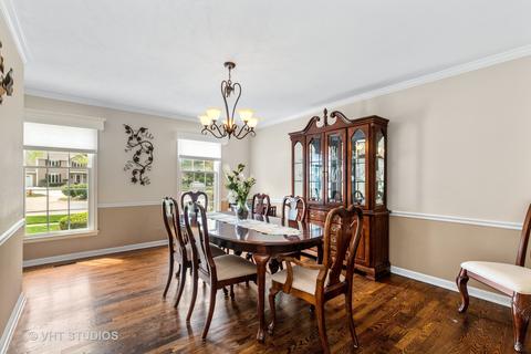 1910 Salem Rd, Elgin, IL 60123 photo 4