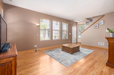 1440 Millbrook Dr, Algonquin, IL 60102 photo 3