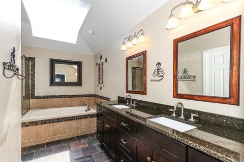 600 Apple River Dr, Naperville, IL 60565 photo 23