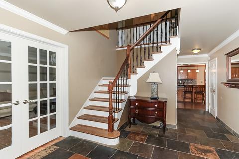600 Apple River Dr, Naperville, IL 60565 photo 3