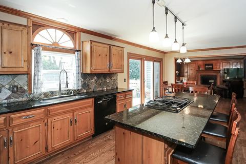 600 Apple River Dr, Naperville, IL 60565 photo 12