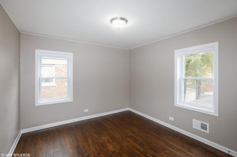 2536 E 91st St, Chicago, IL 60617 photo 9