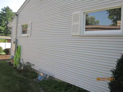 205 Robinson Dr, Morris, IL 60450 photo 6