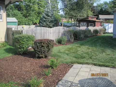 205 Robinson Dr, Morris, IL 60450 photo 32
