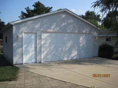205 Robinson Dr, Morris, IL 60450 photo 33