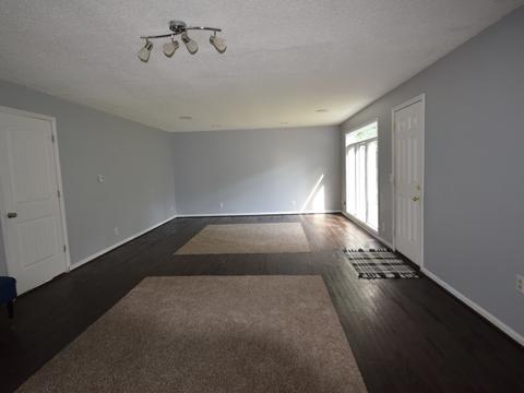 820 Manchester Rd, Normal, IL 61761 photo 16