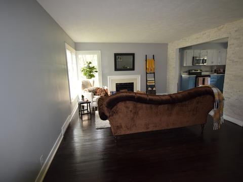 820 Manchester Rd, Normal, IL 61761 photo 4