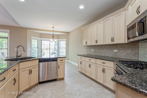 16438 S Mueller Cir, Plainfield, IL 60586 photo 7