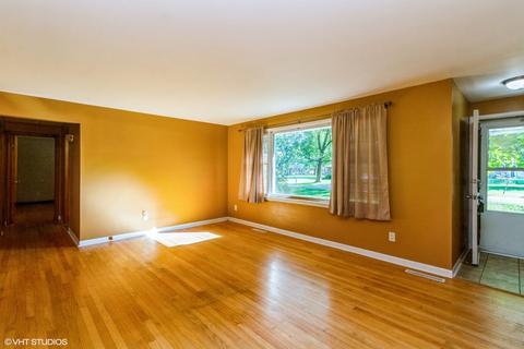 5 Cherry Dr, Kankakee, IL 60901 photo 6