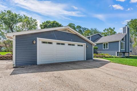 1213 Goodview Ave, Johnsburg, IL 60051 photo 4