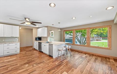 1213 Goodview Ave, Johnsburg, IL 60051 photo 9