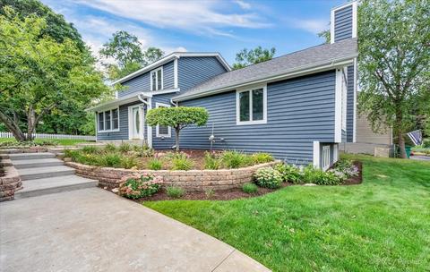 1213 Goodview Ave, Johnsburg, IL 60051 photo 3