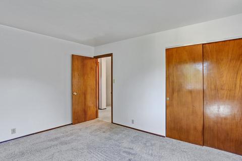 2113 Robert Dr, Champaign, IL 61821 photo 11