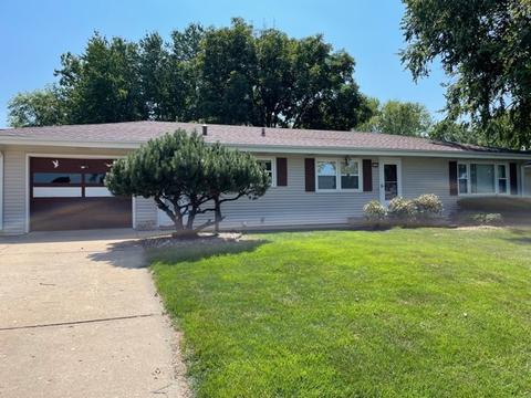 1105 Wacker Dr, Ottawa, IL 61350 photo 2