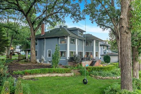 877 S Chicago Ave, Kankakee, IL 60901 photo 2