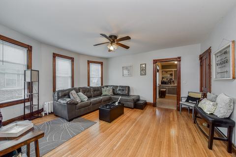 809 Summit St, Joliet, IL 60435 photo 3