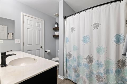 706 Keller St, Plano, IL 60545 photo 14