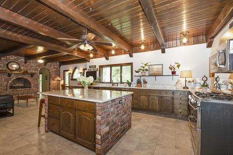 1847 E Rainbow Ln, Crete, IL 60417 photo 9
