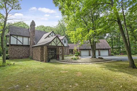1847 E Rainbow Ln, Crete, IL 60417 photo 2