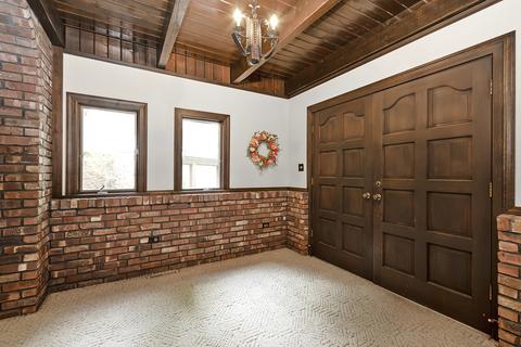 1847 E Rainbow Ln, Crete, IL 60417 photo 5
