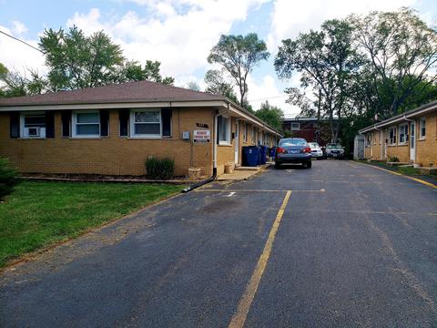 Undisclosed, Addison, IL 60101 photo 2