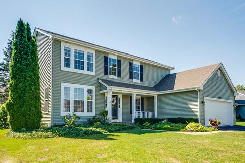 1890 E Ivy Cir, Lindenhurst, IL 60046 photo 3
