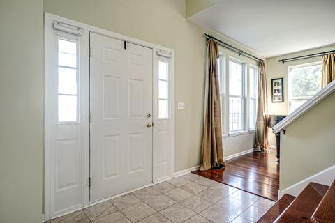 1890 E Ivy Cir, Lindenhurst, IL 60046 photo 5