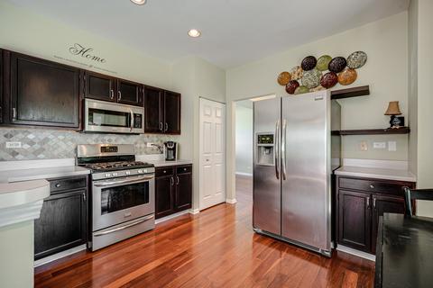 1890 E Ivy Cir, Lindenhurst, IL 60046 photo 15