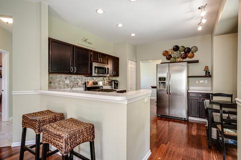 1890 E Ivy Cir, Lindenhurst, IL 60046 photo 11