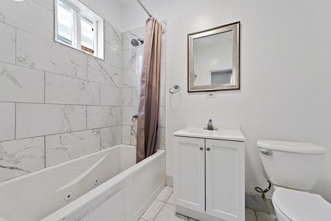 865 E 87th Pl, Chicago, IL 60619 photo 17