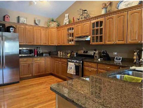 116 Willow St, Mchenry, IL 60051 photo 9