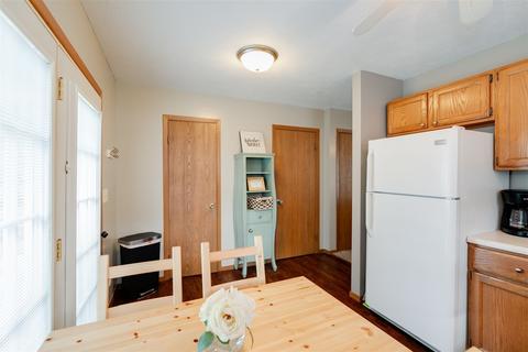 822 E Jefferson St, Bloomington, IL 61701 photo 33